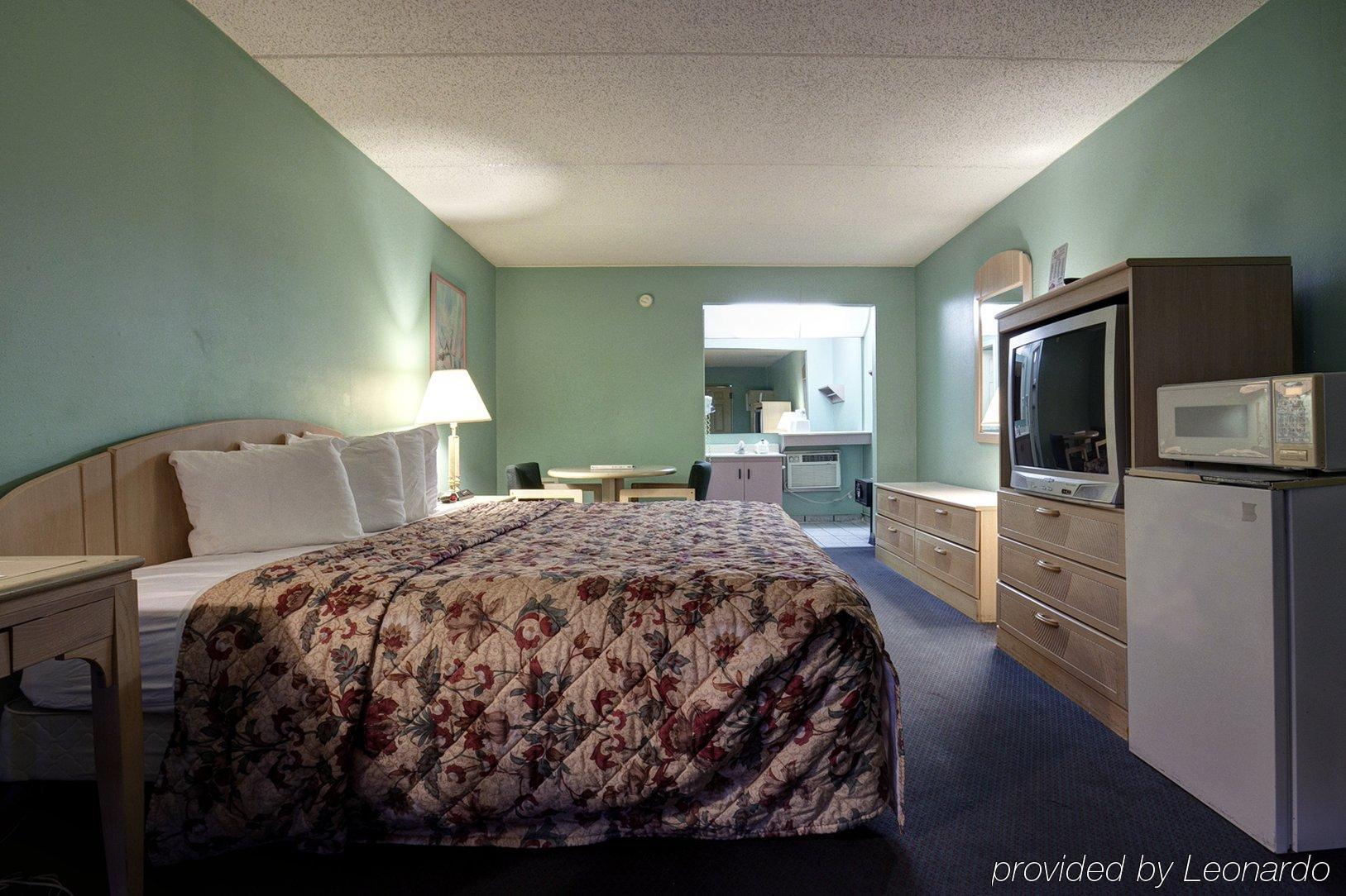 Rodeway Inn Clearwater-Dunedin ห้อง รูปภาพ